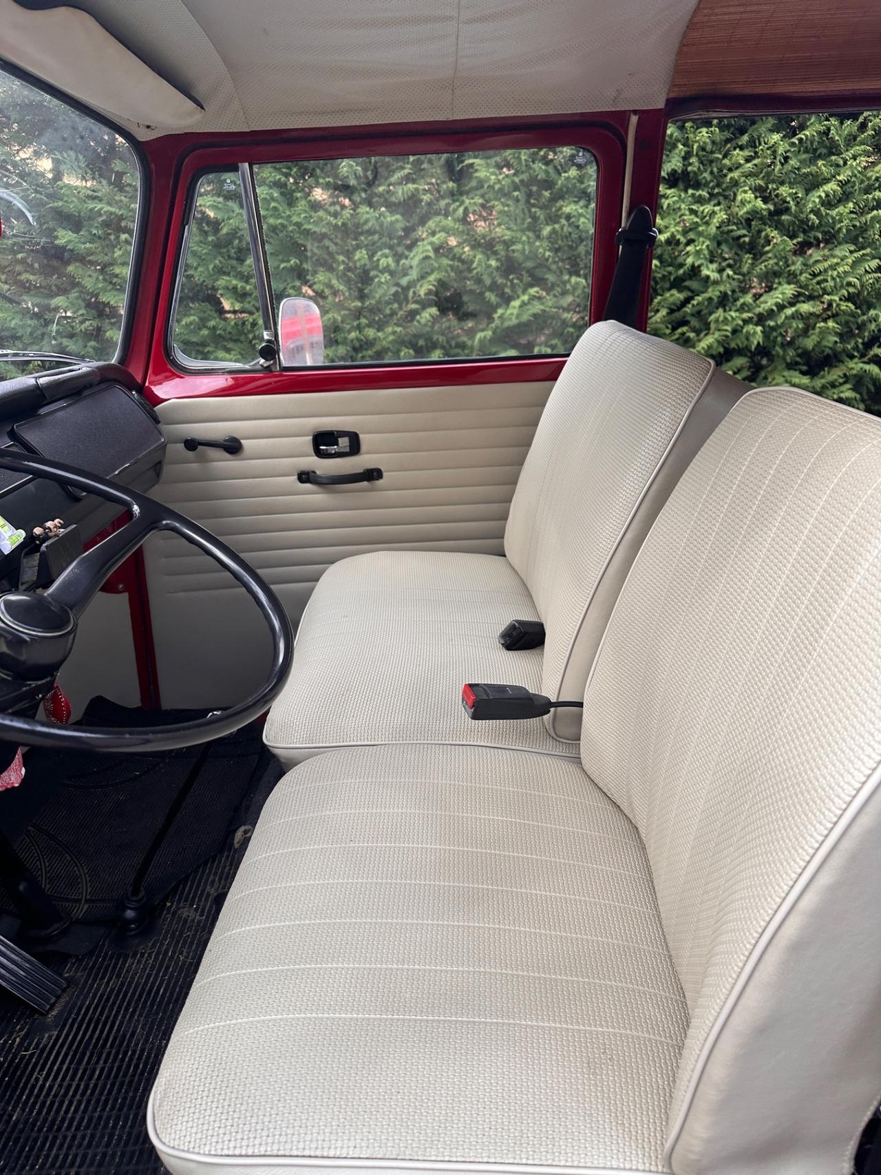 Volkswagen T2 Frecce basse