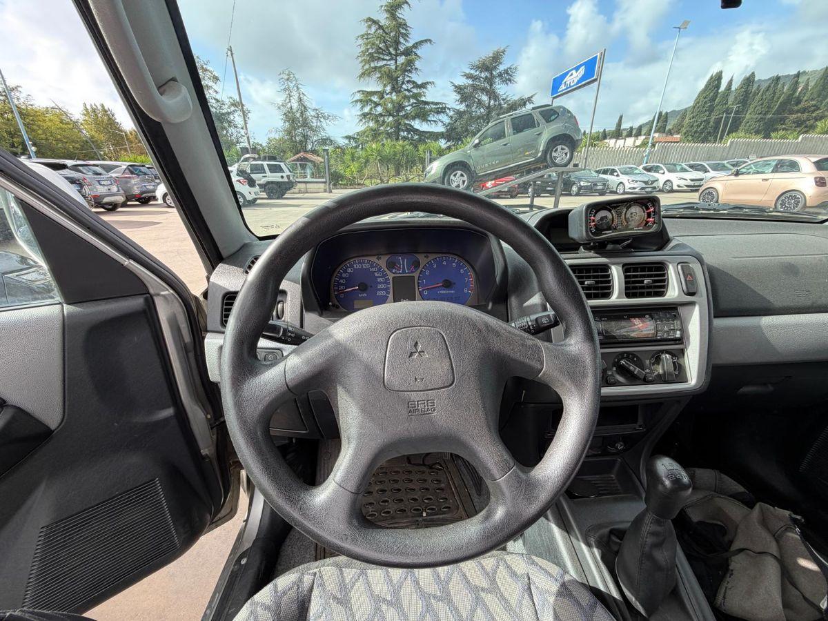 MITSUBISHI - Pajero Pinin gdi 1,8