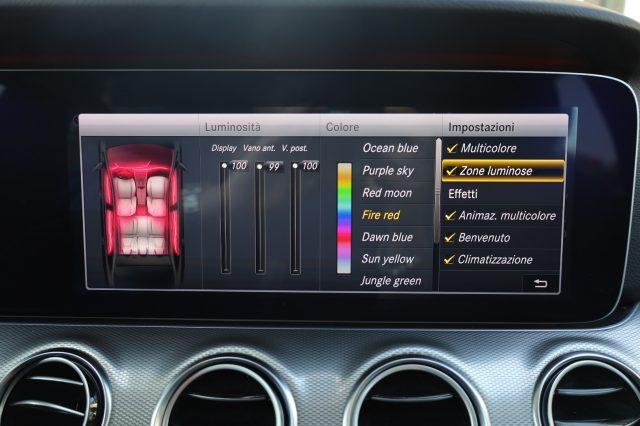 MERCEDES-BENZ E 220 d S.W. 4Matic Auto LED Luci AMBIENT Camera ACC Rad
