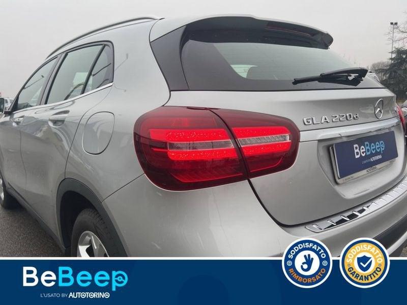 Mercedes-Benz GLA 220 D SPORT 4MATIC AUTO