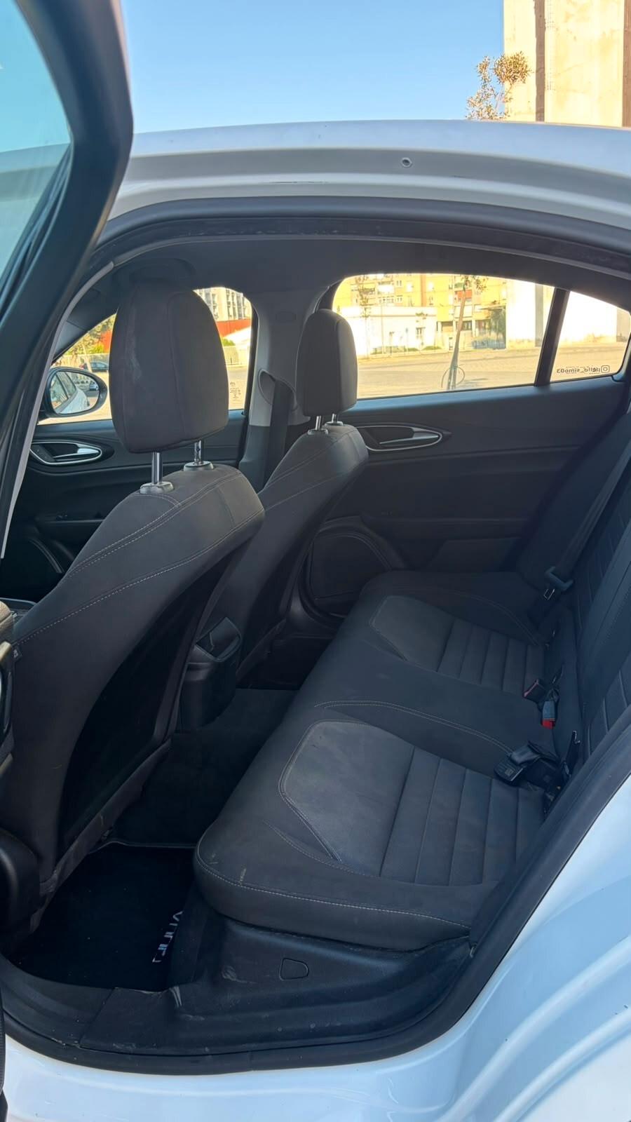 Alfa Romeo Giulia 2.2 Turbodiesel 150 CV