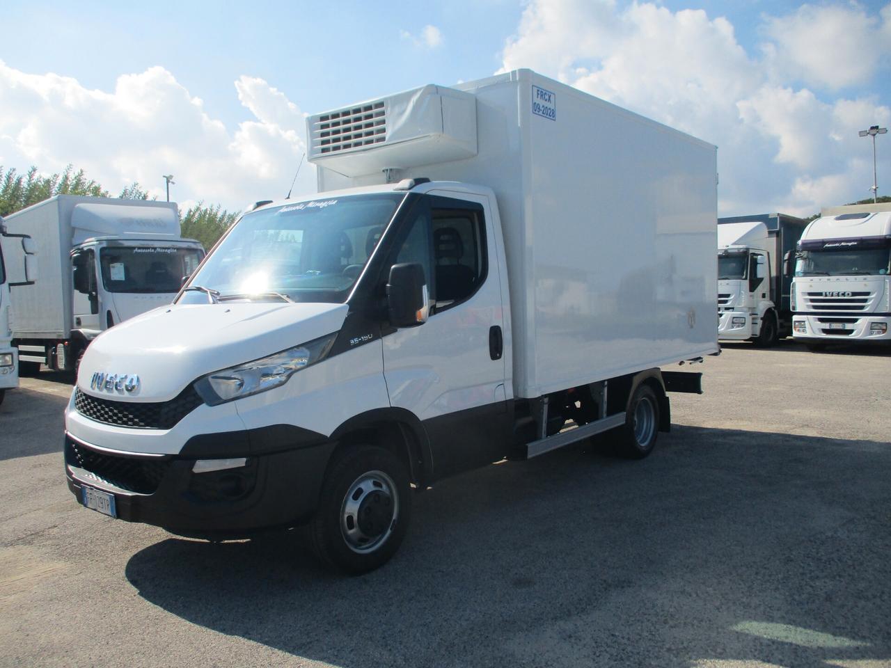 Iveco Daily 35C15 3000 150CV FRIGO ATP FRCX 09/2028 7 PEDANE