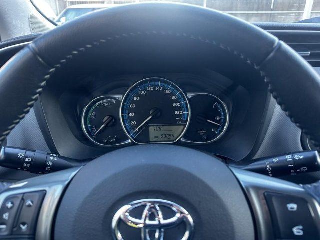 TOYOTA Yaris 1.5 hybrid Active 5p