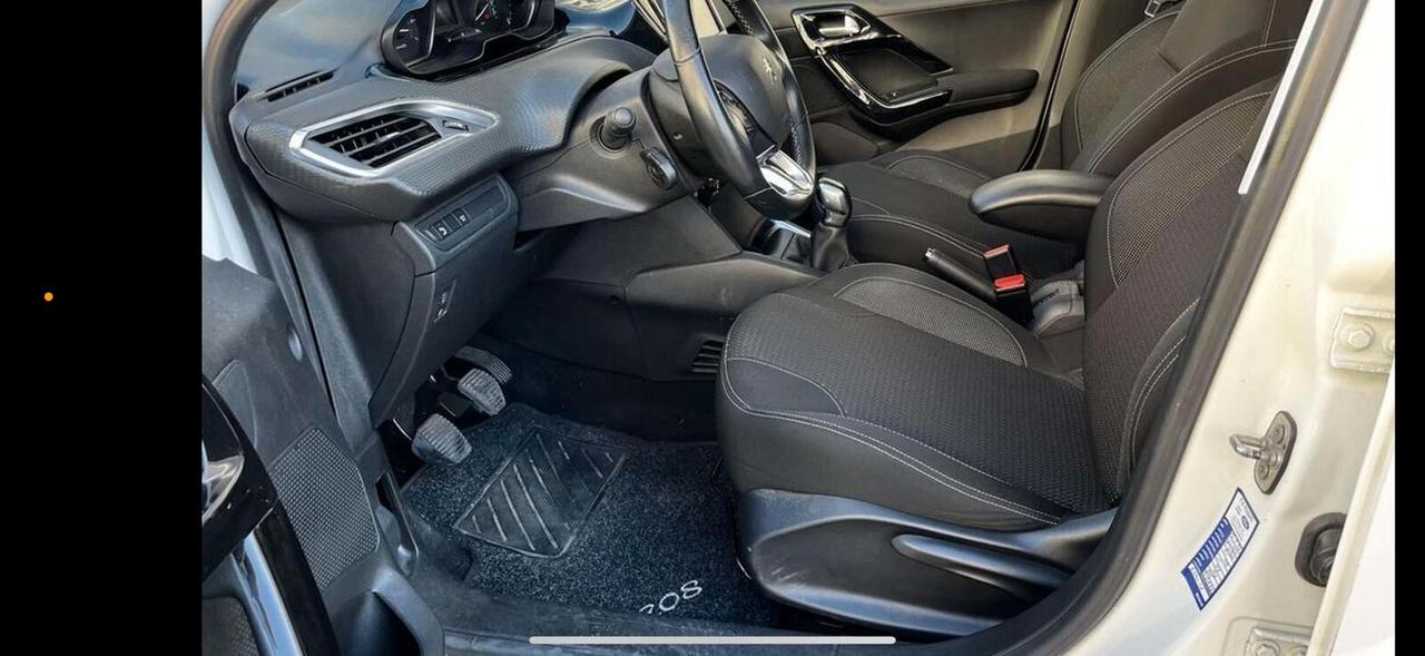 Peugeot 208 PureTech 82 Stop&Start 5 porte Allure