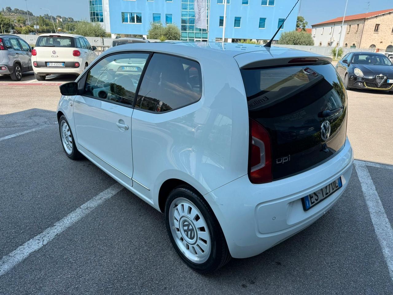 VOLKSWAGEN UP! 1,0 BZ 75 CV WHIT UP!