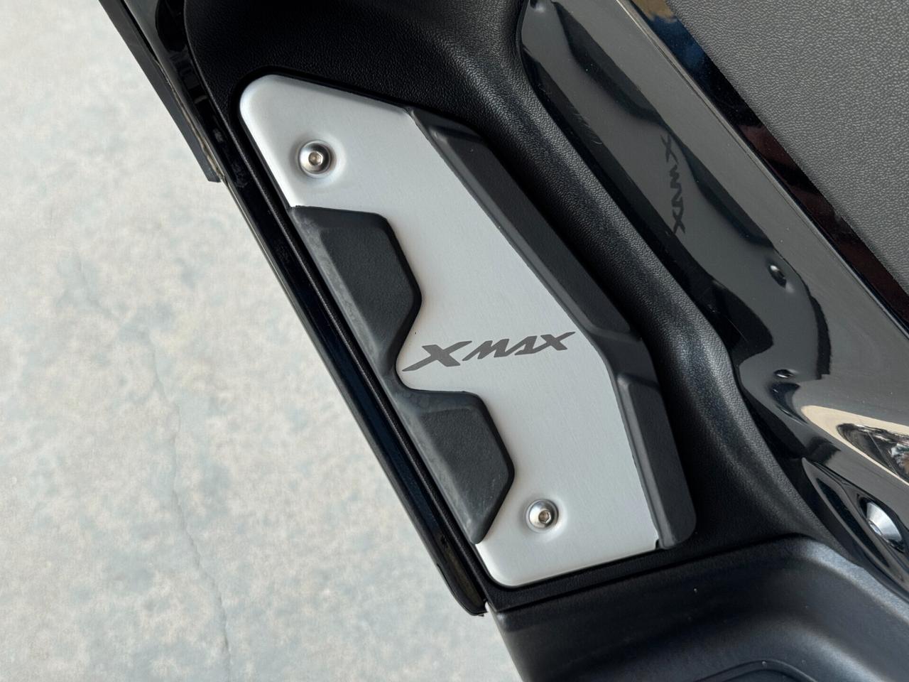 YAMAHA X-MAX 300 ABS IRON MAX 28CV