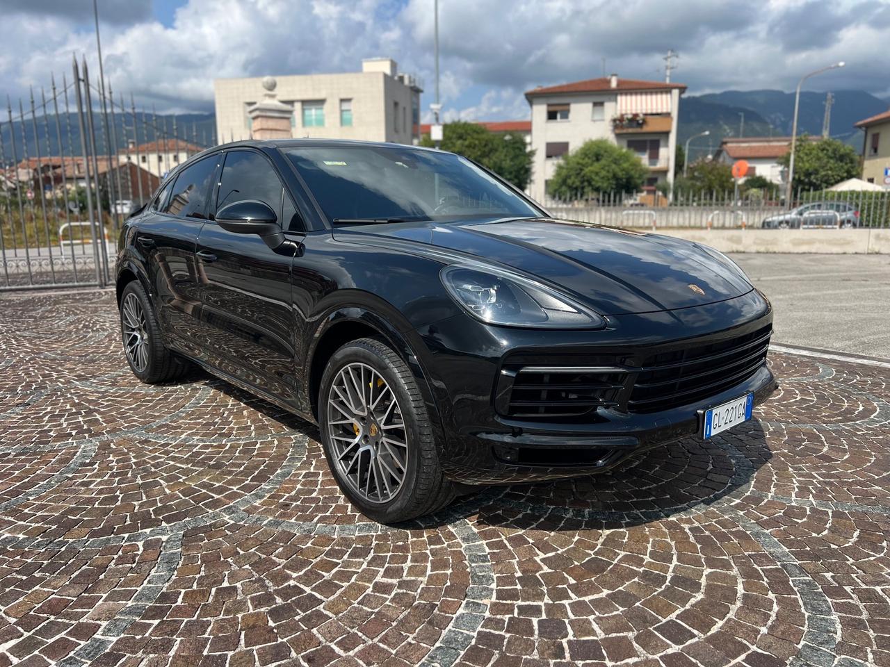 Porsche Cayenne Coupé 3.0 V6