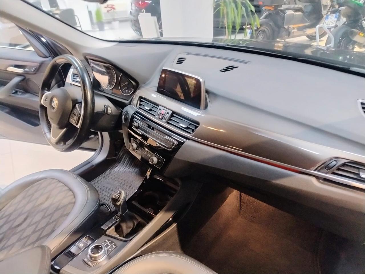 Bmw X1 sDrive18d xLine