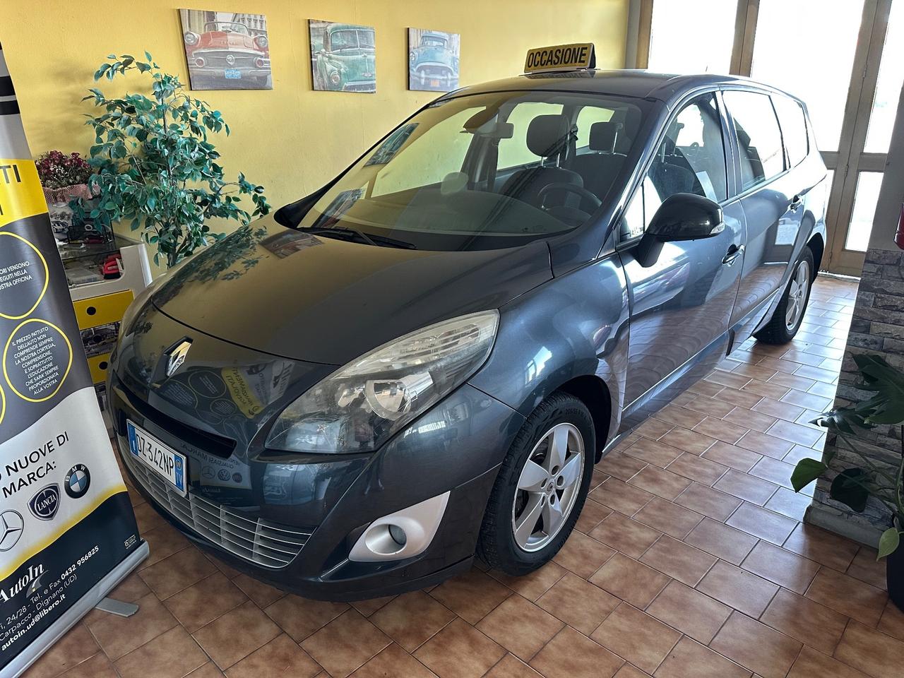 Renault Scenic 1.6benz. 7posti