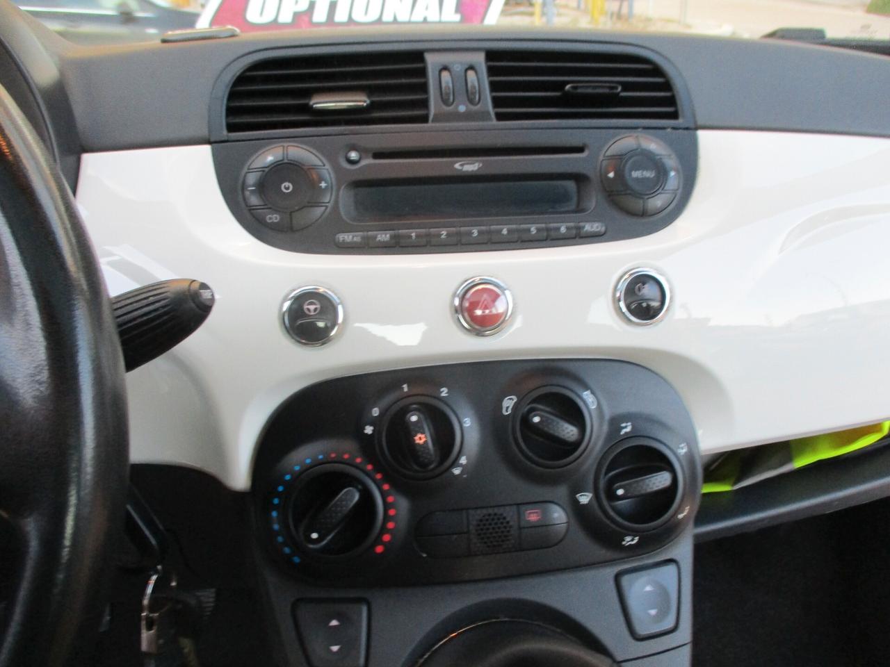 Fiat 500 1.2 Lounge MOLTO BELLA 2012