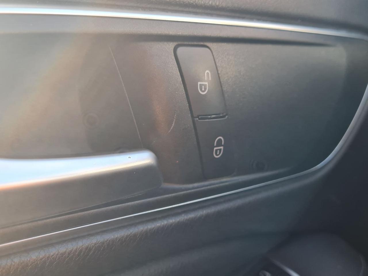 Mercedes-Benz CLA 180 D SPORT #6672