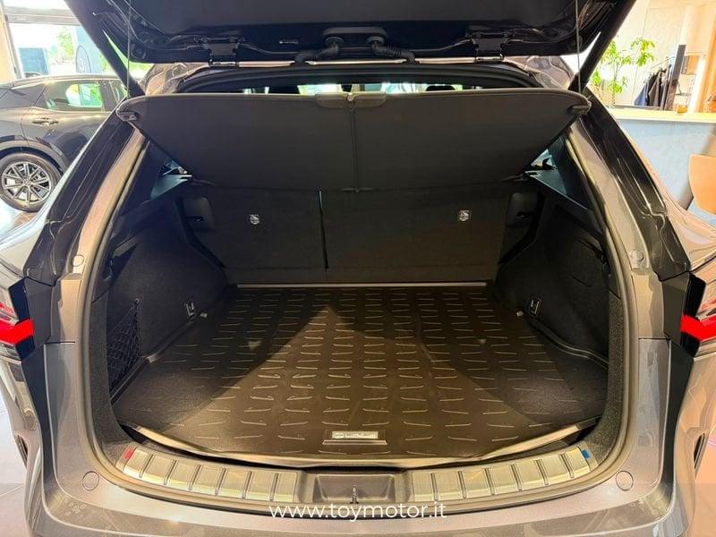 Lexus NX 350h Hybrid 4WD F-Sport