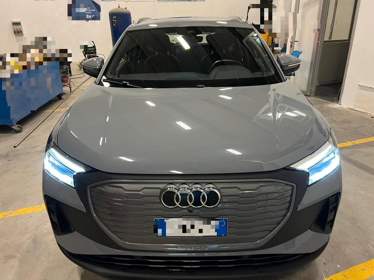 Audi Q4 45 e-tron quattro Business Advanced