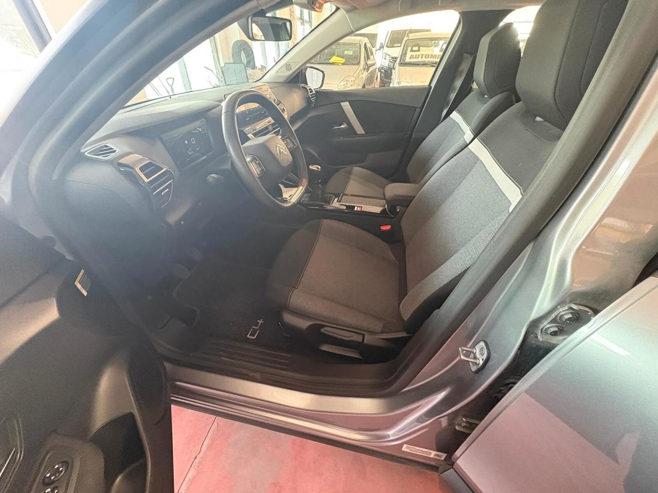 CITROEN C4 serie 3 Benzina 1,2 CV 130 X NEOATENTATI Km 69.020 garanzia 12 mesi