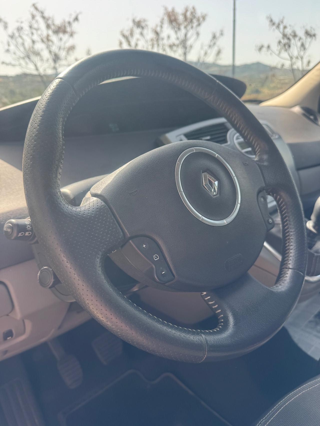 Renault Scenic 1.5 dCi 106Cv 2008