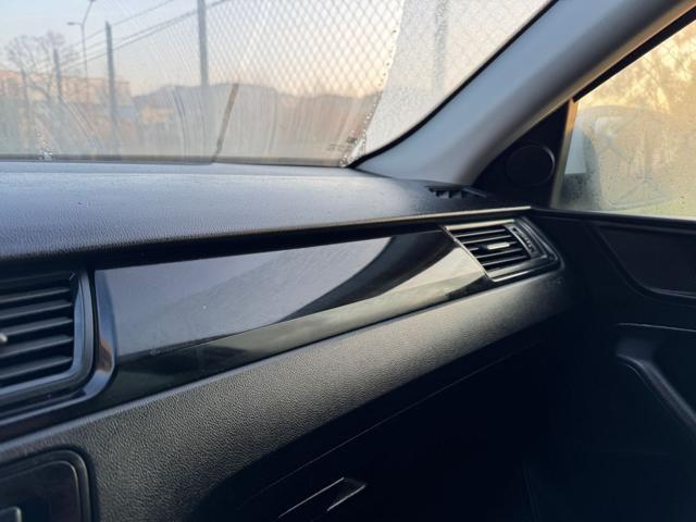 SKODA Rapid Spaceback 1.6 TDI 115CV Design Edition