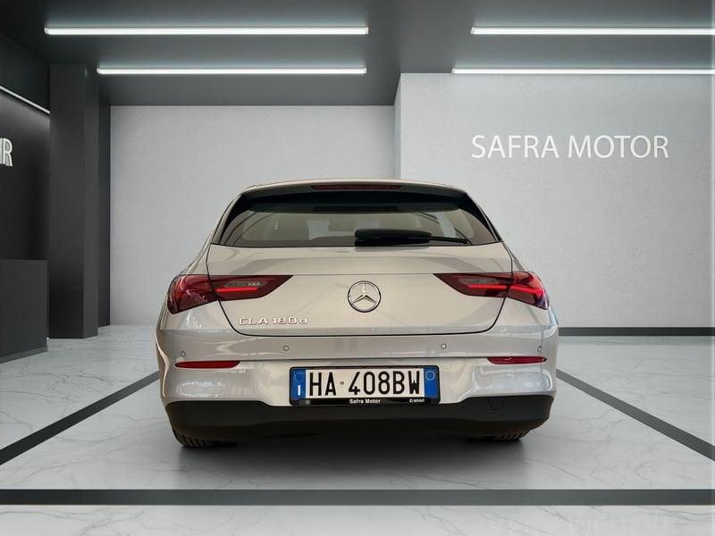 Mercedes-Benz CLA CLA 180 d Advanced