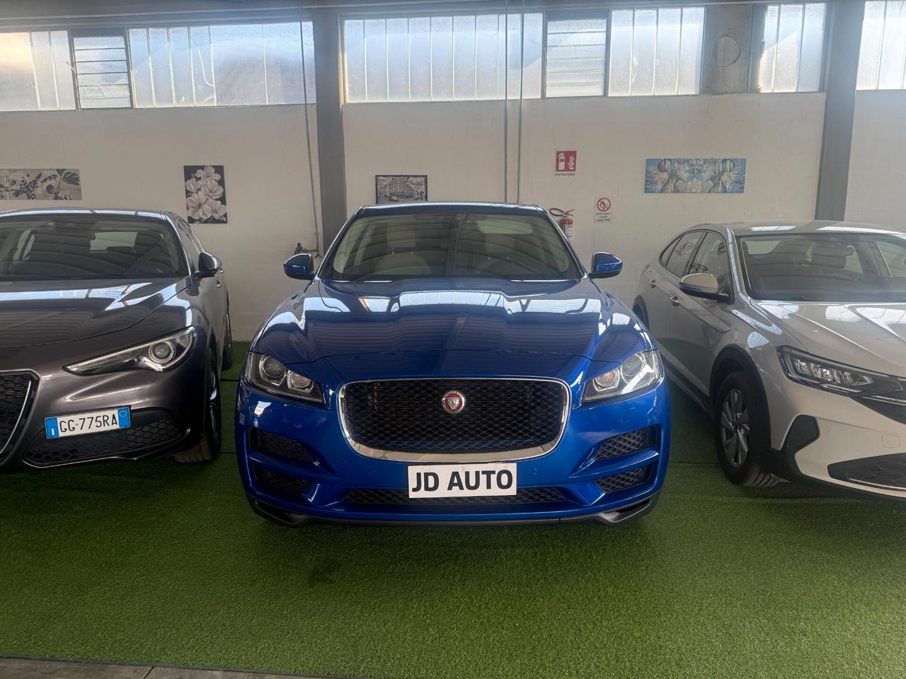 Jaguar F-Pace 2.0 D 180 CV AWD aut. Prestige