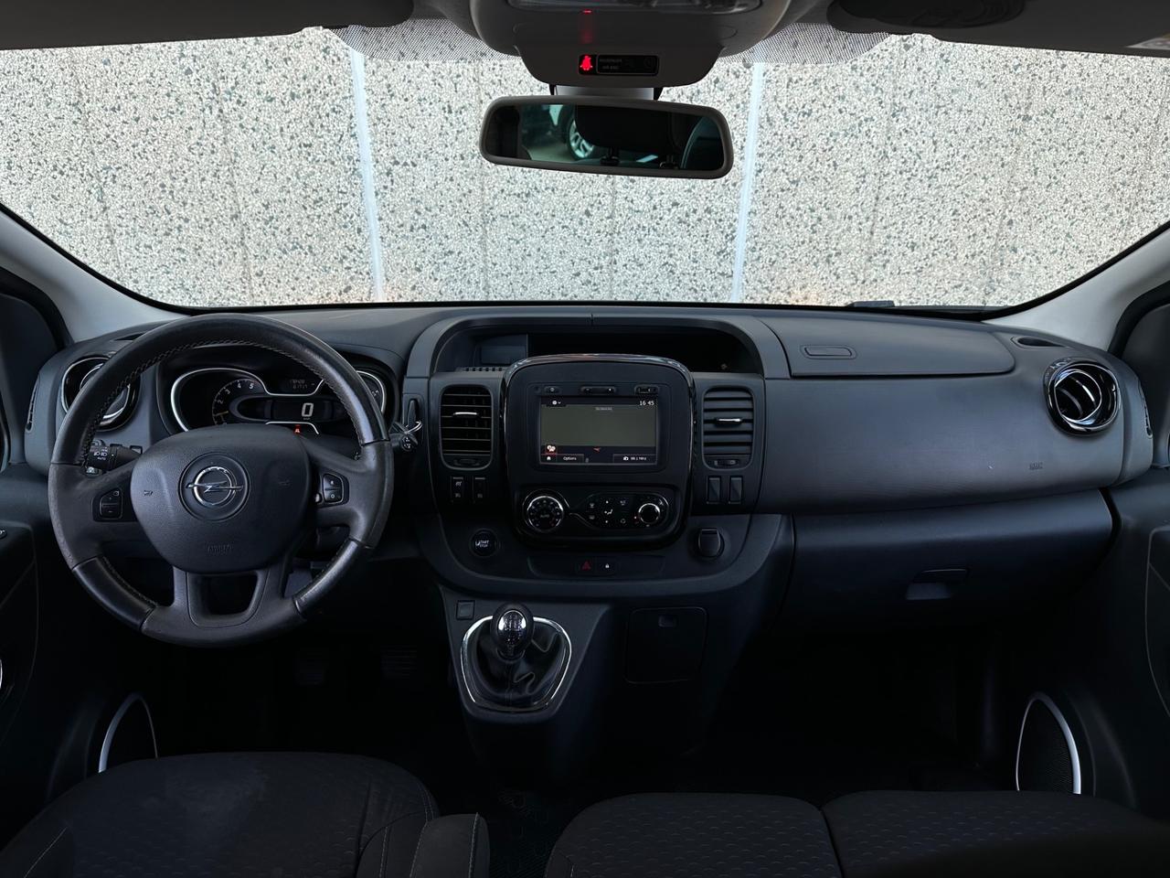 Opel Vivaro BiTurbo 6 Posti