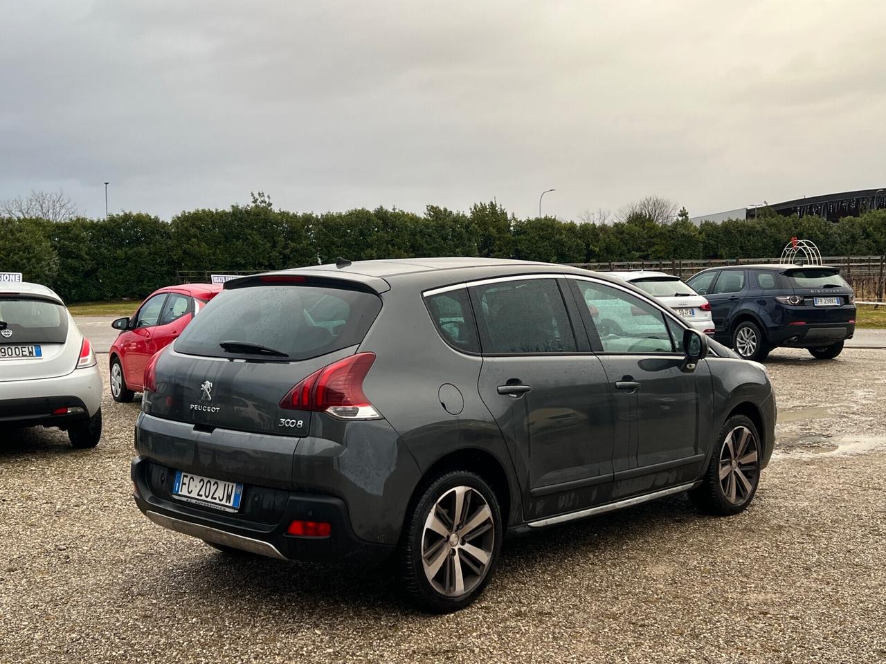 Peugeot 3008 BlueHDi 120 EAT6 S&S Business