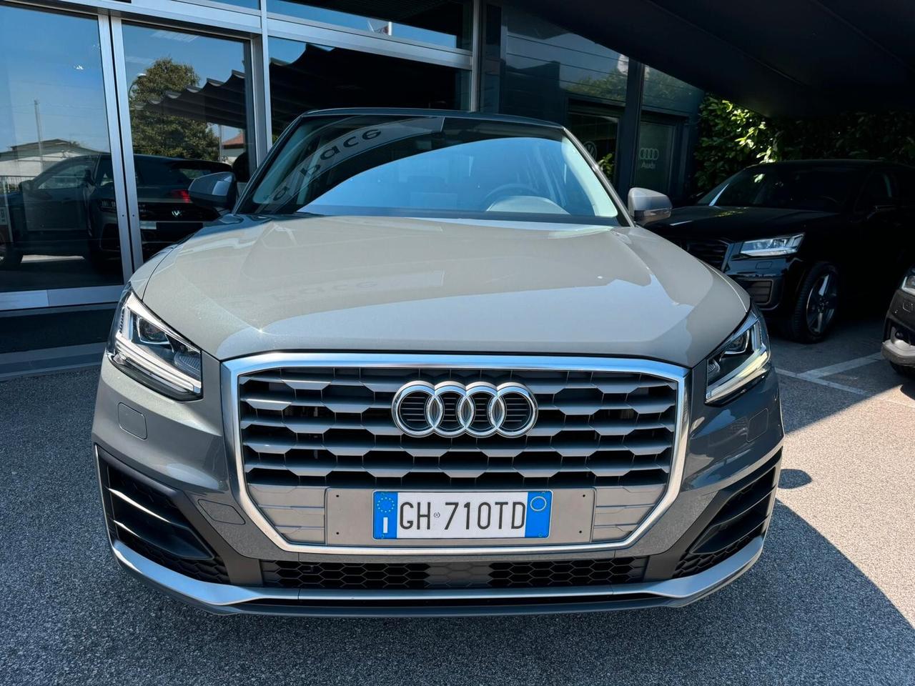 Audi Q2 35 TFSI S tronic Admired