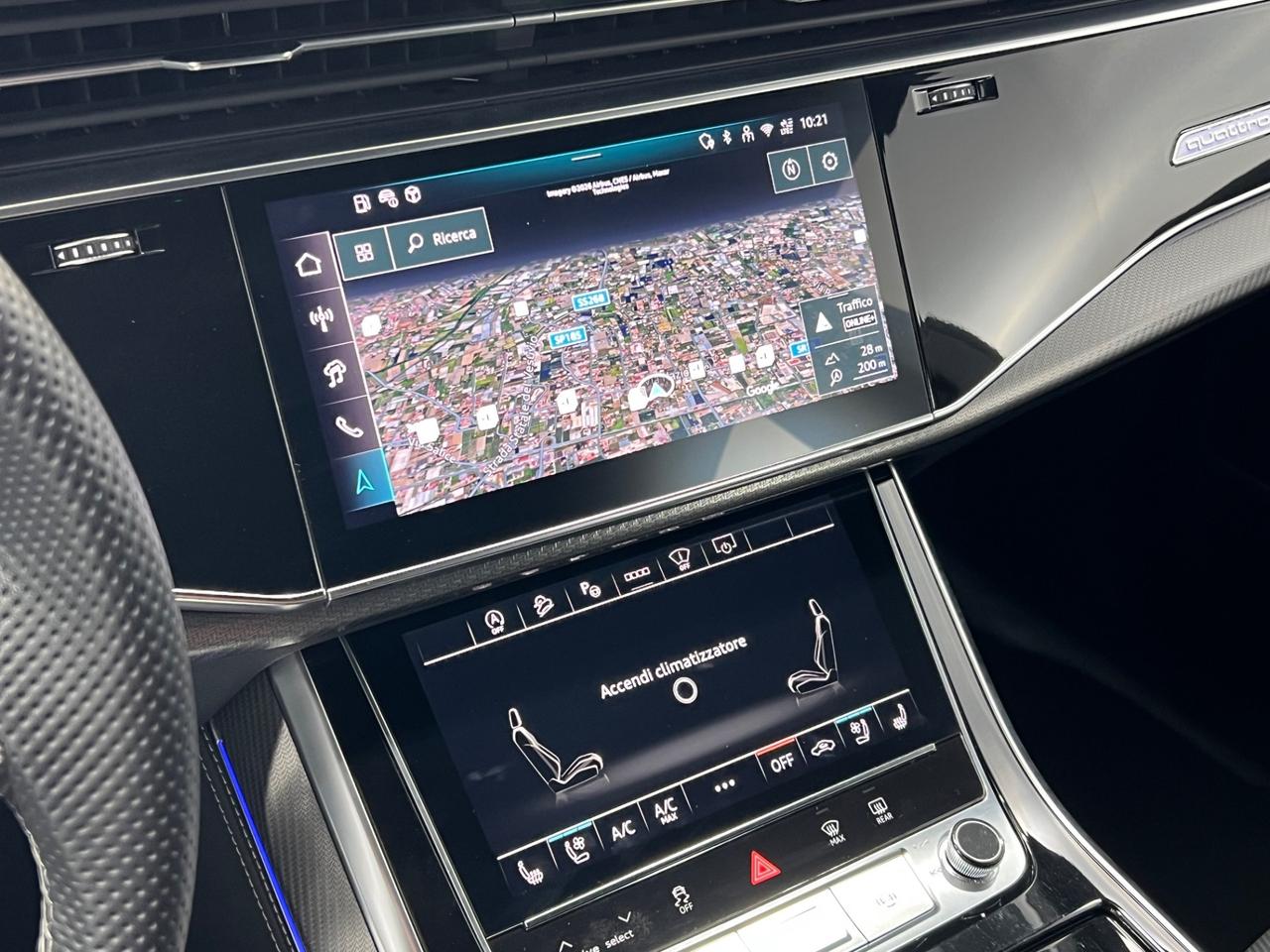 Audi Q8 RS TFSI V8 quattro tiptronic