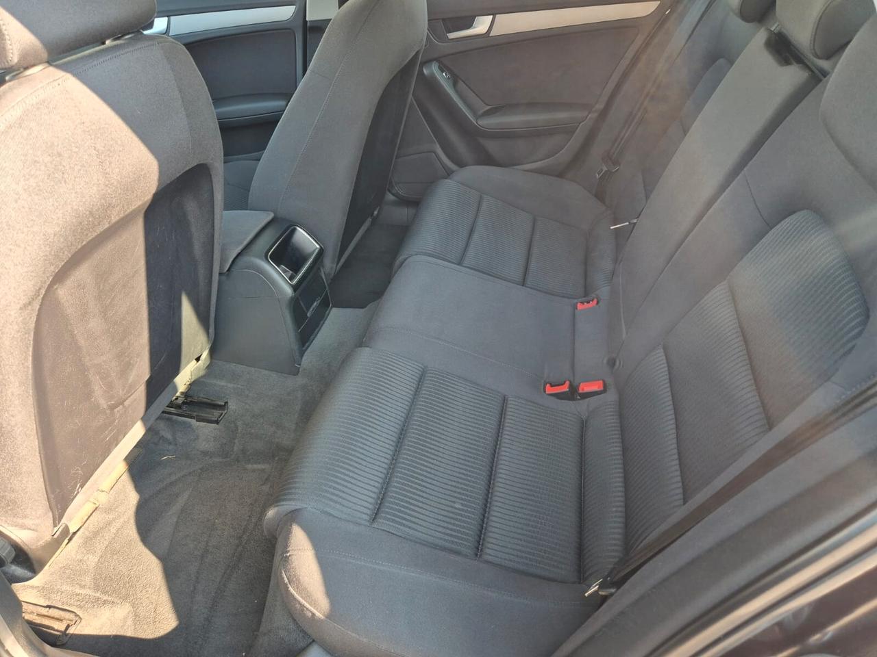 Audi A4 Avant 2.0 TDI 143CV F.AP. mult. Ambiente