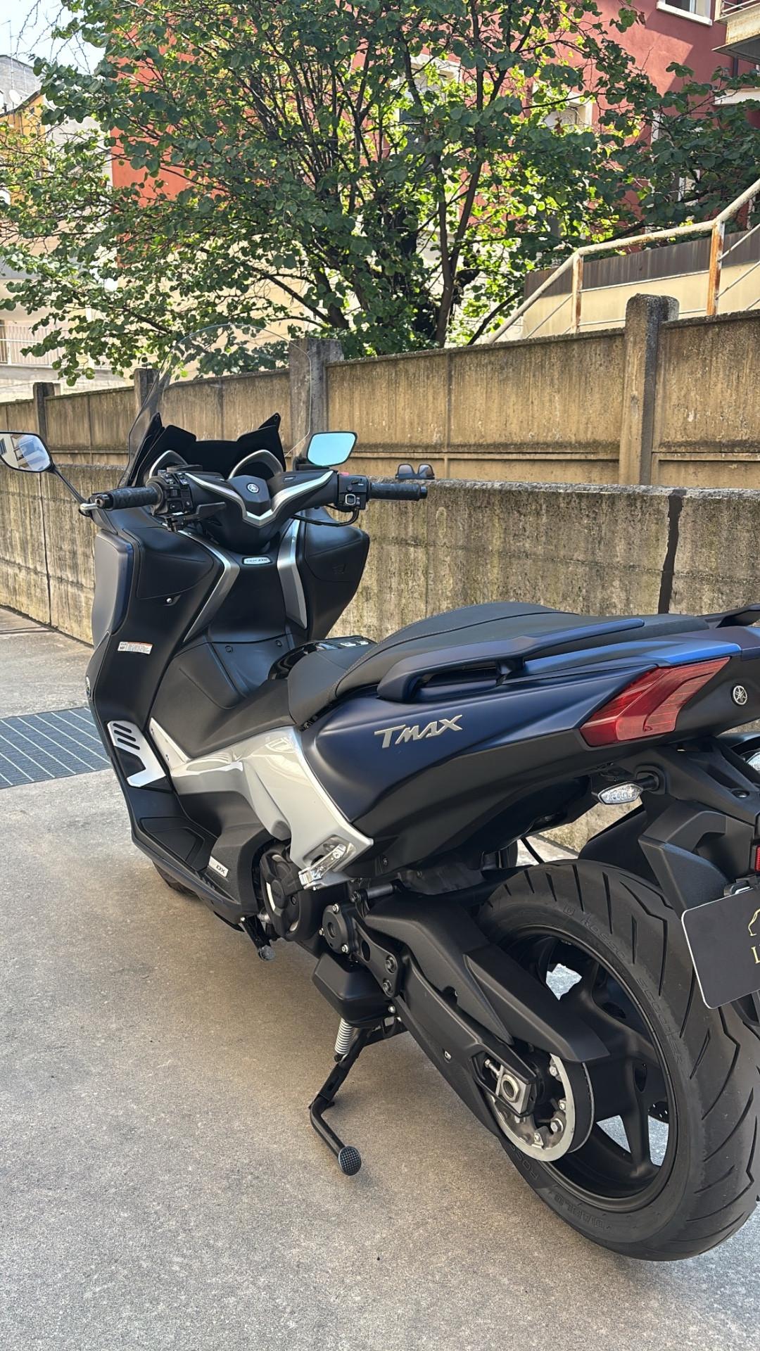 Yamaha TMAX 530 DX Abs