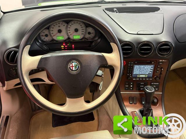 ALFA ROMEO 166 3.0 V6 24V AUT. SPORTRONIC SUPER DISTINCTIVE
