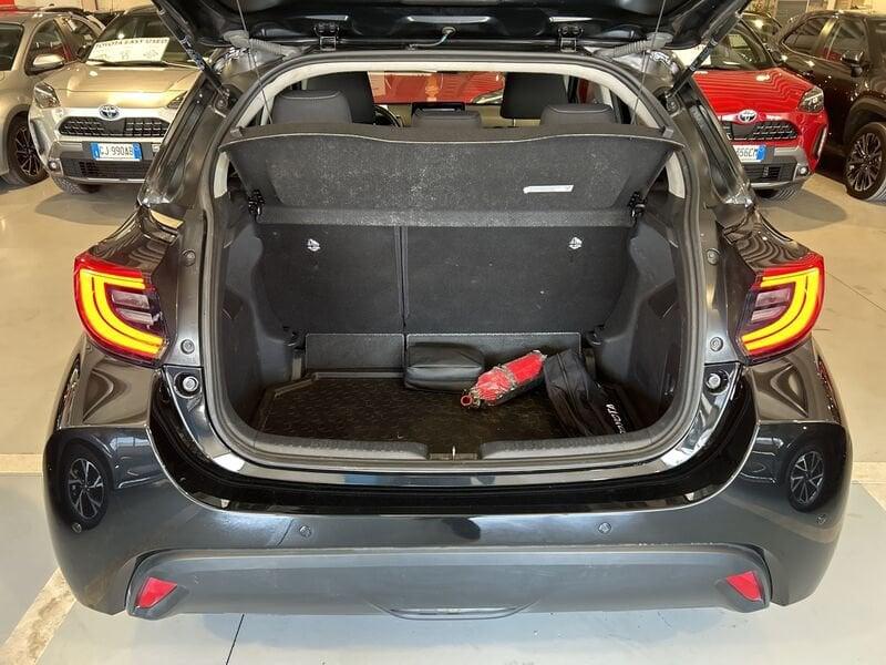 Toyota Yaris 1.5 Hybrid 5 porte Trend