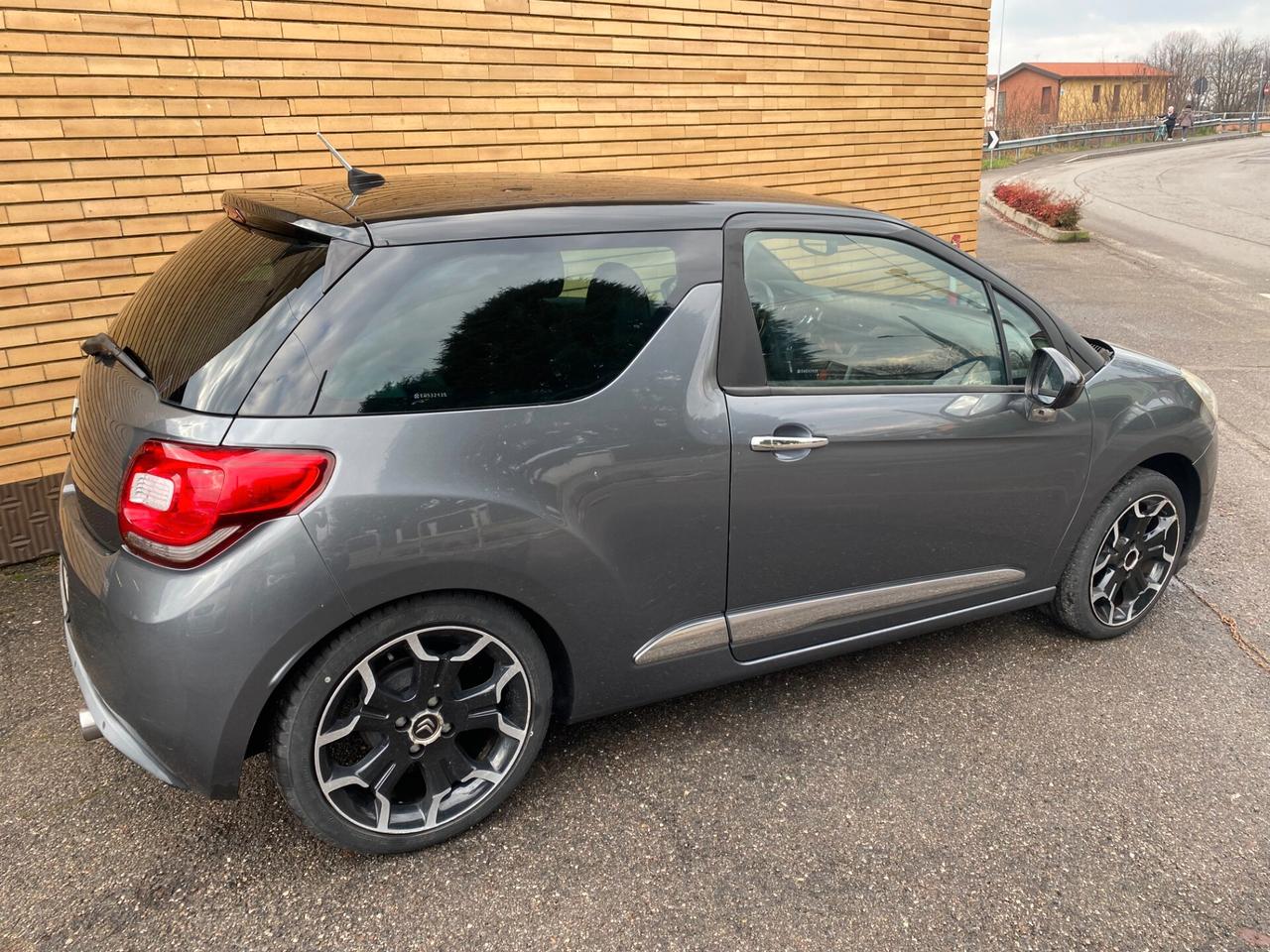 Ds DS3 3 1.2 VTi 82 So Chic