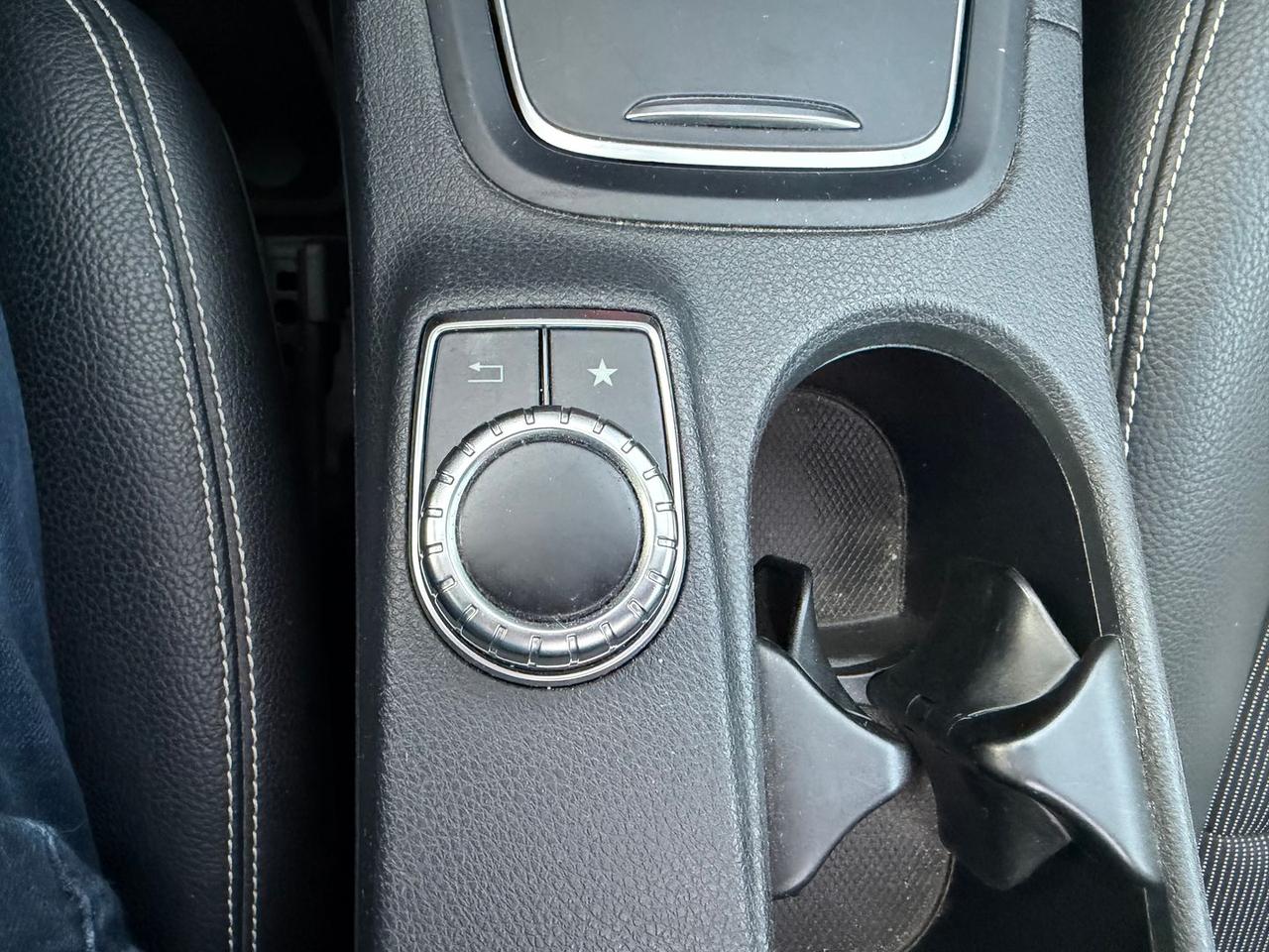 Mercedes-Benz 200 D Sport next #50363