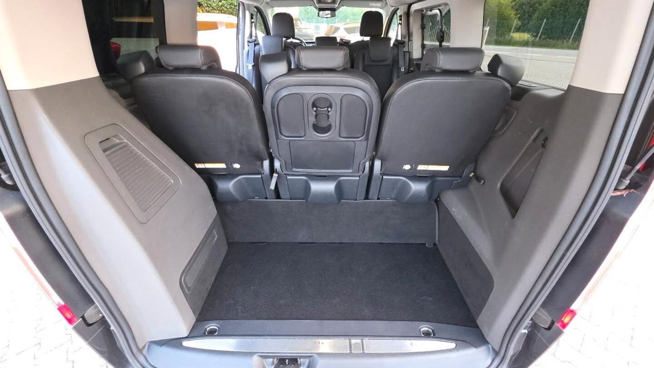 Ford Tourneo Custom 2.0 SPORT 185CV Nazionale