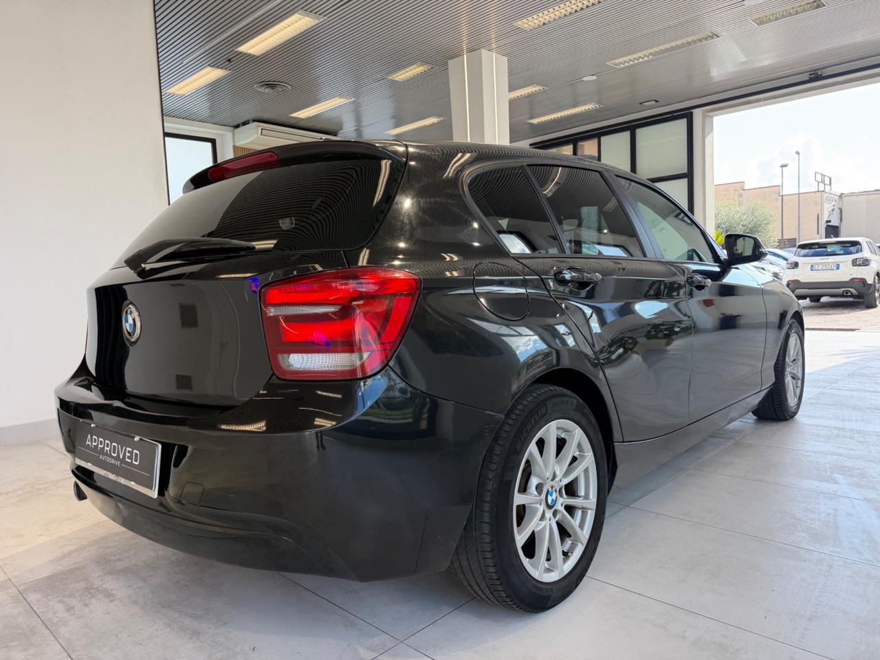 Bmw 116 116d 5p. Efficient Dynamics Urban