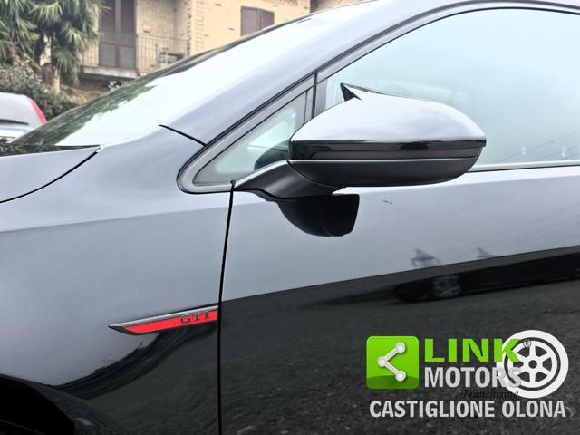 VOLKSWAGEN Golf GTI Performance 2.0 245 CV TSI DSG 5p. BMT