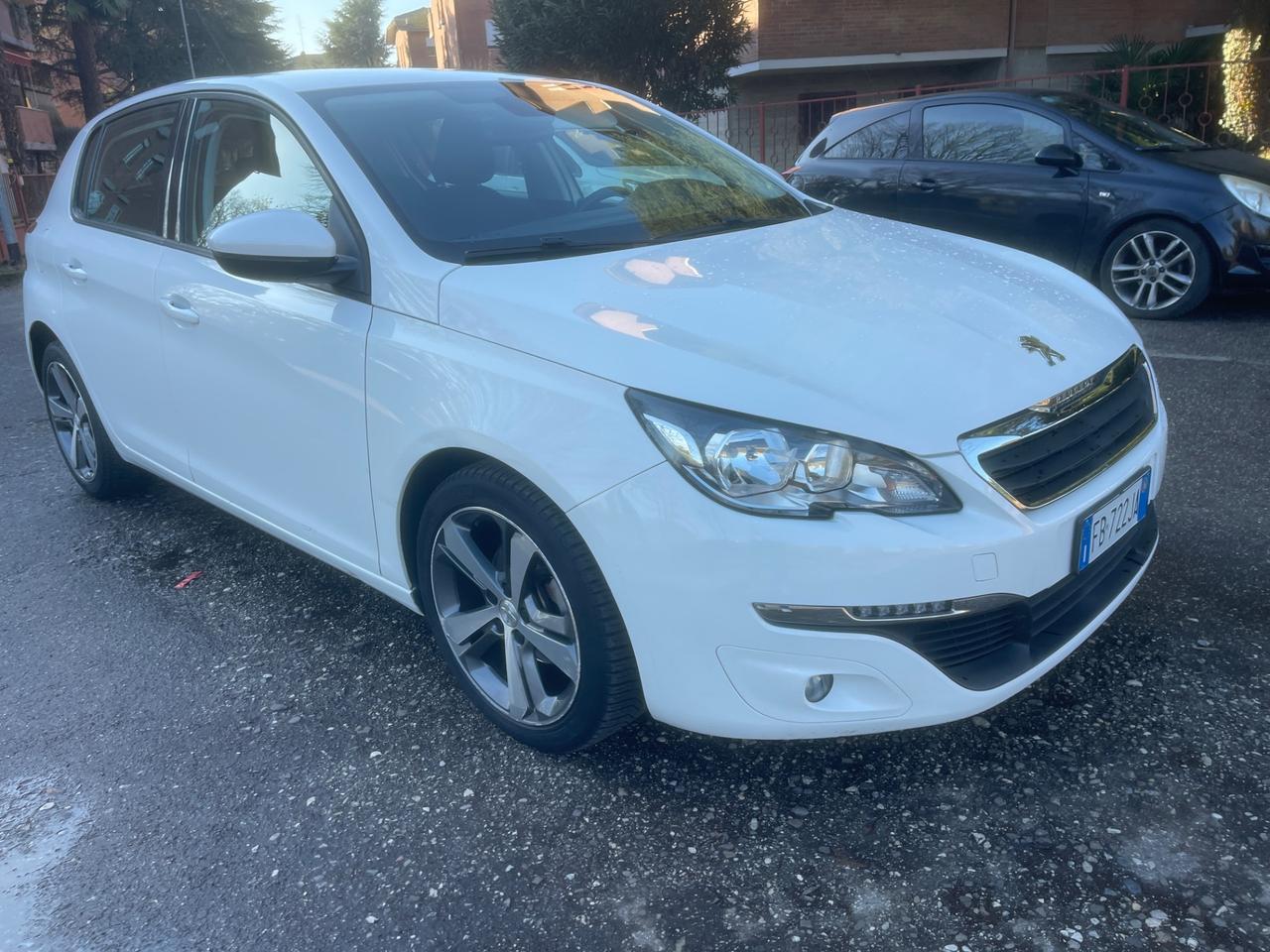 Peugeot 308 BlueHDi 120 S&S EAT6 GT Line