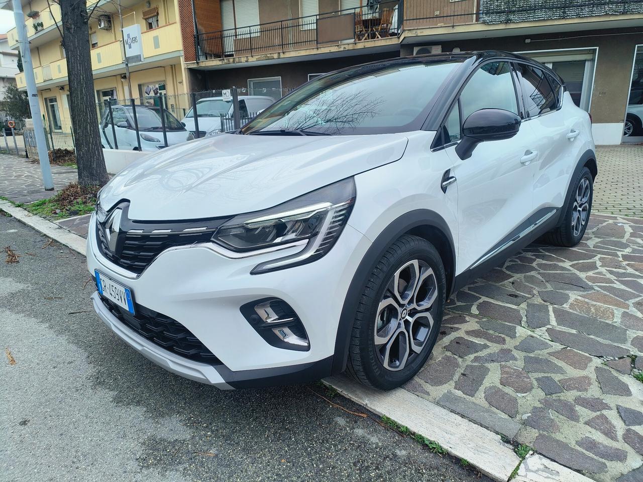 Renault Captur Full Hybrid E-Tech 145 CV Techno