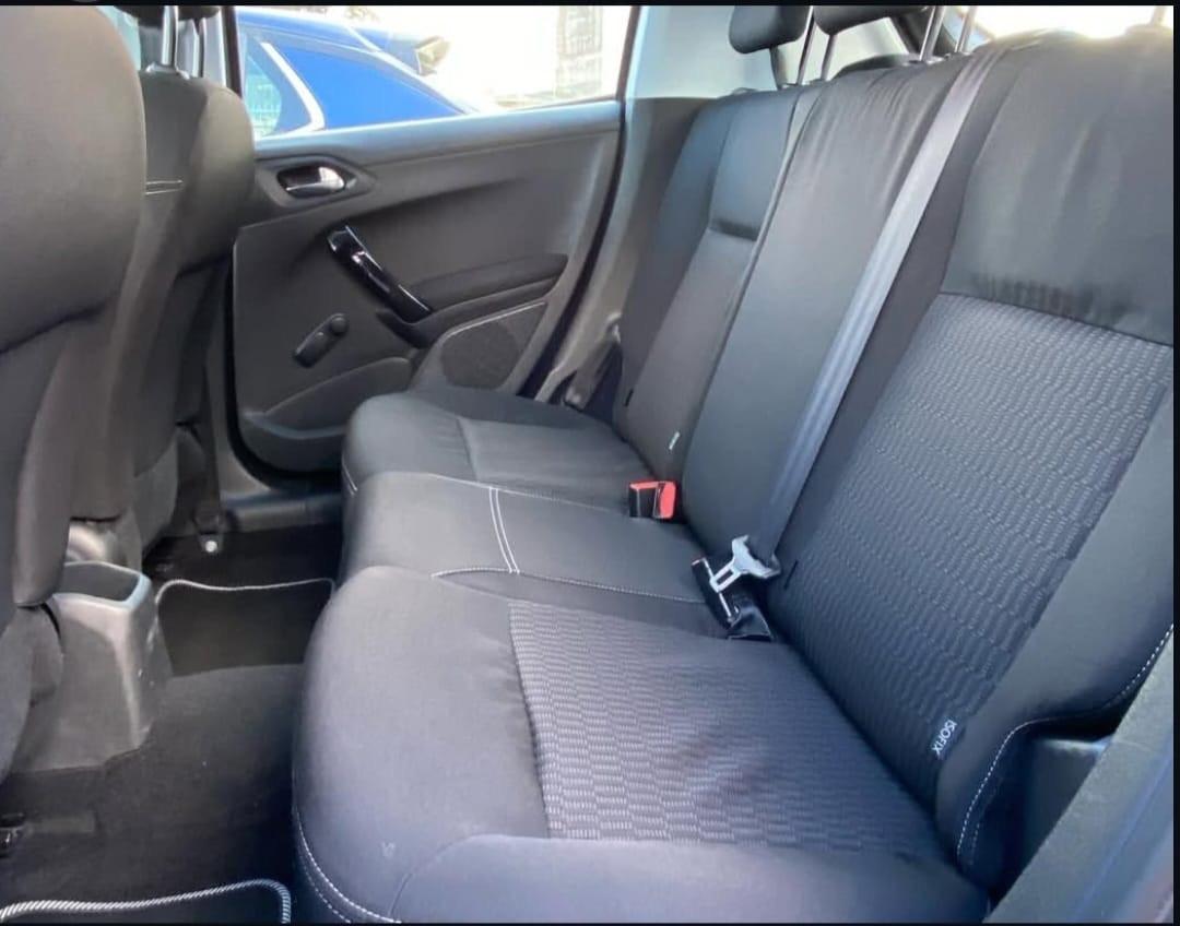 Peugeot 208 PureTech 82 5 porte Allure