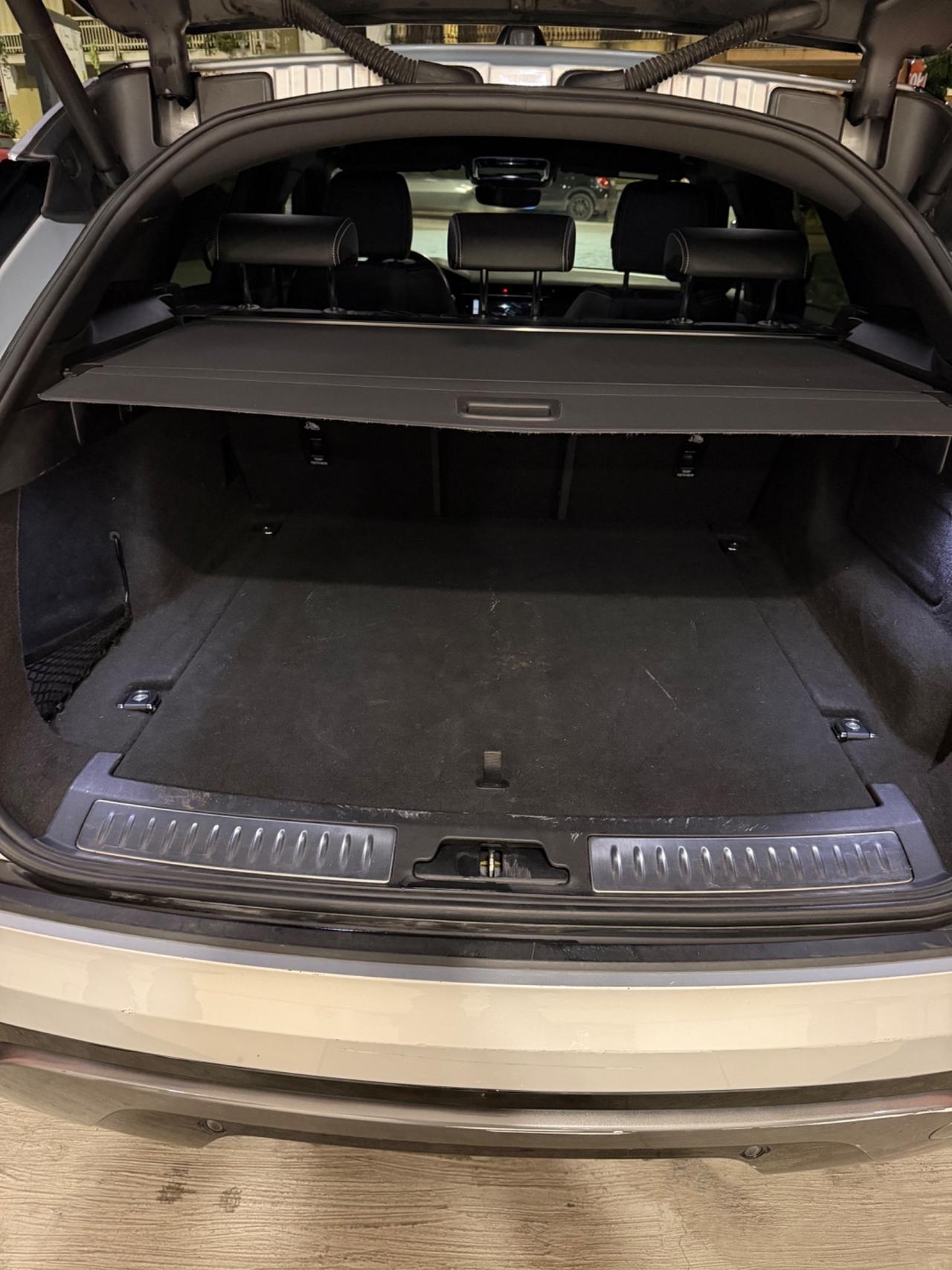 Land Rover Range Velar 2.0D I4 204 CV R-Dynamic SE