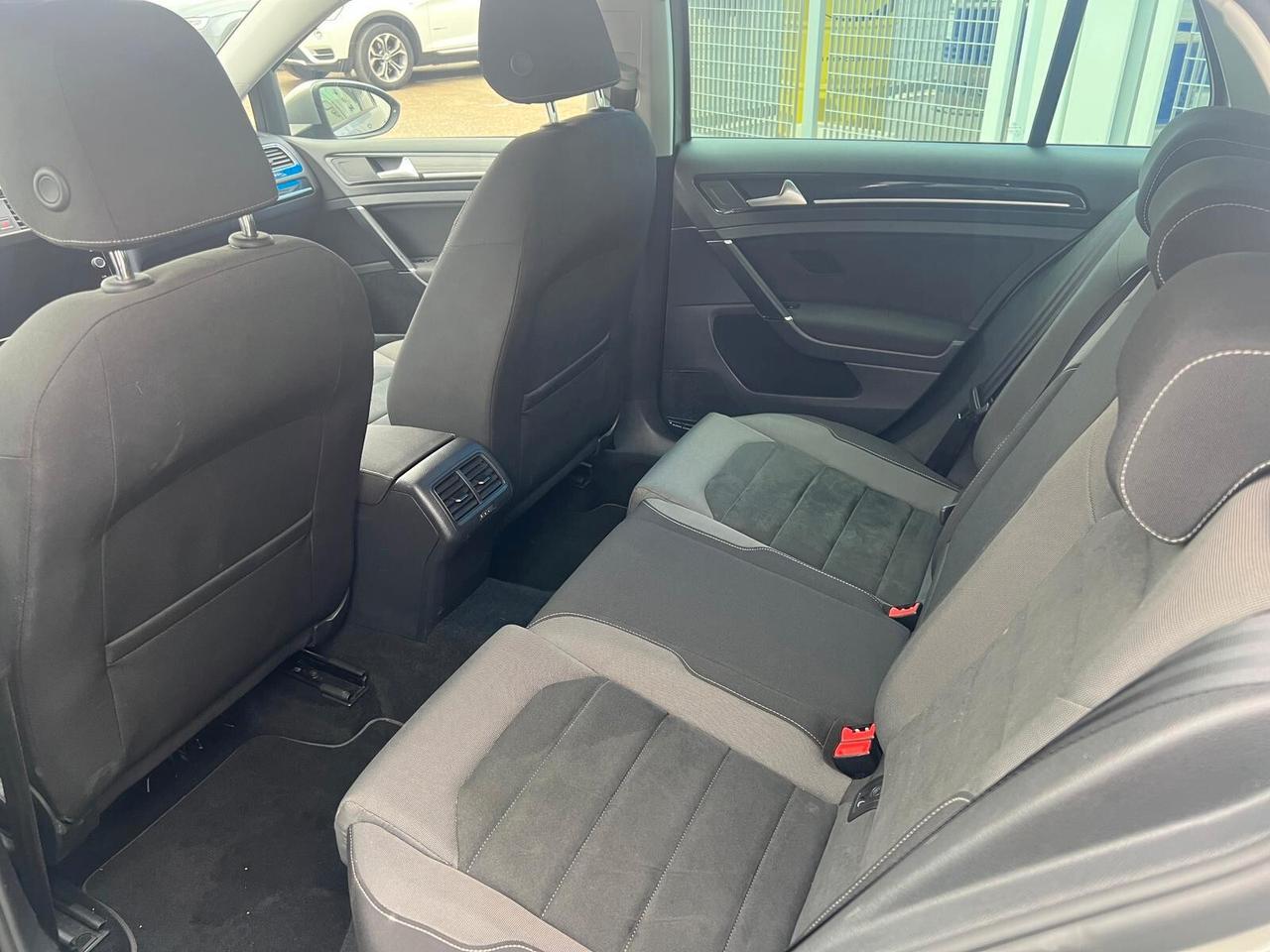 Volkswagen Golf 1.6 TDI 115 CV DSG 5p. Highline BlueMotion Technology