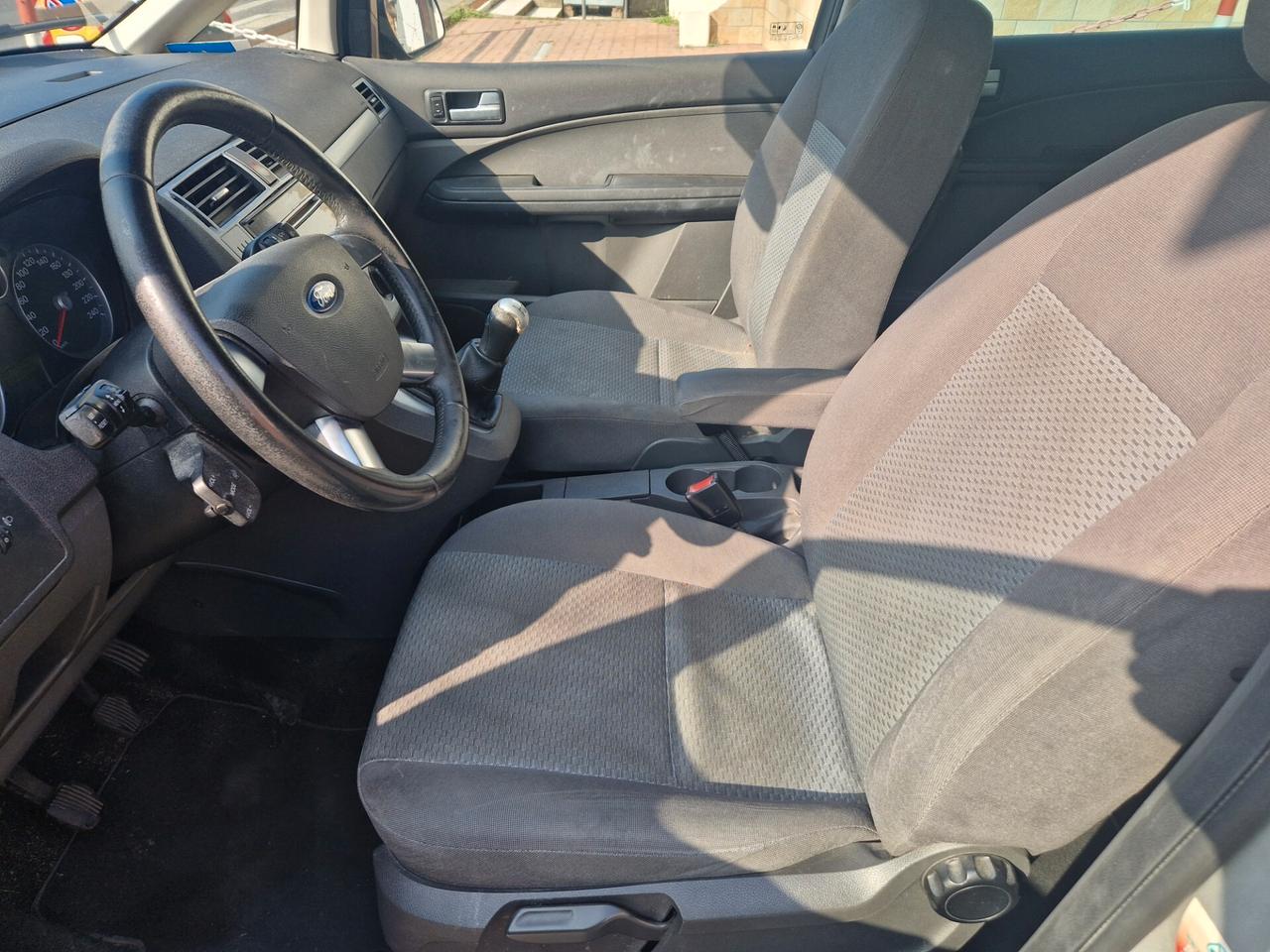 Ford Focus 1.6 90CV Diesel Euro4, Servosterzo, Radio