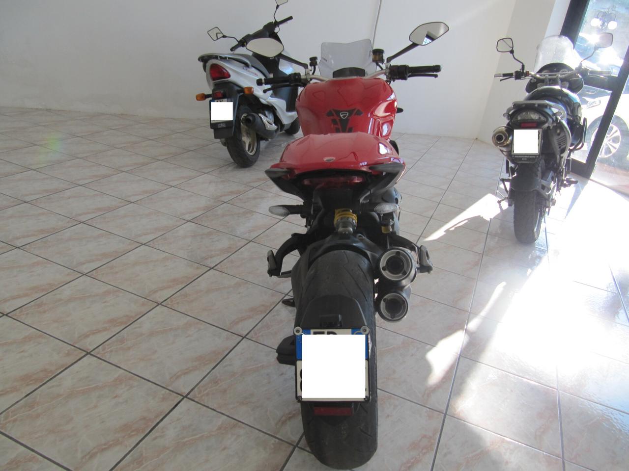 ducati monster 1200