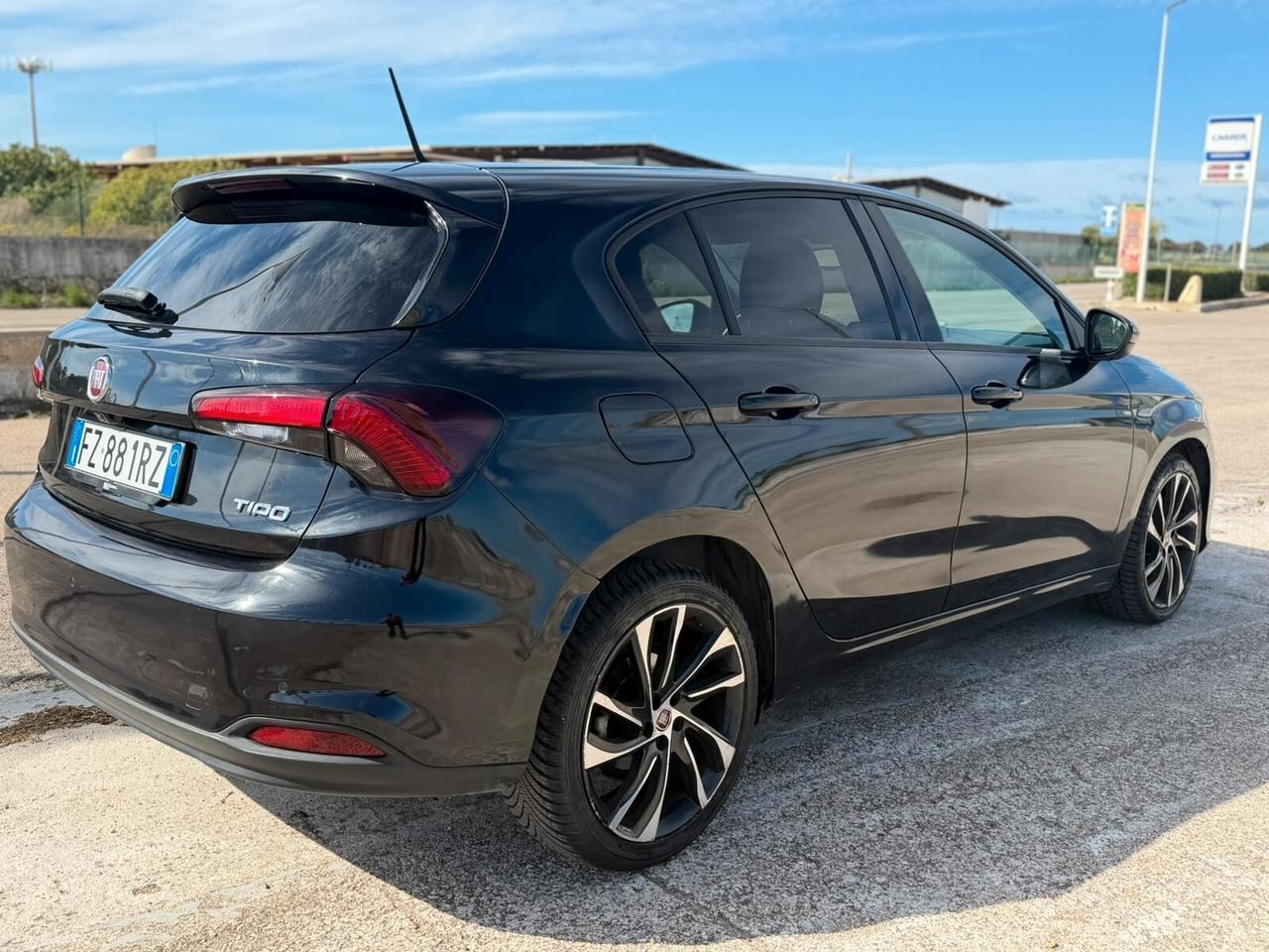 Fiat Tipo 1.6 Mjt S&S 5 porte Sport