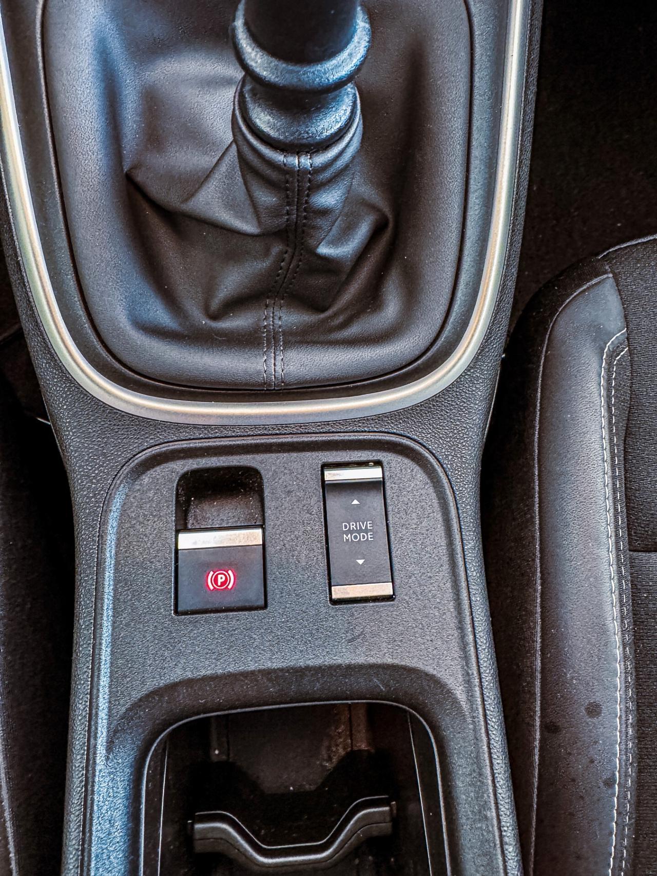 Jeep Avenger 1.2 Turbo 100 CV Altitude - solo 17000km!!!