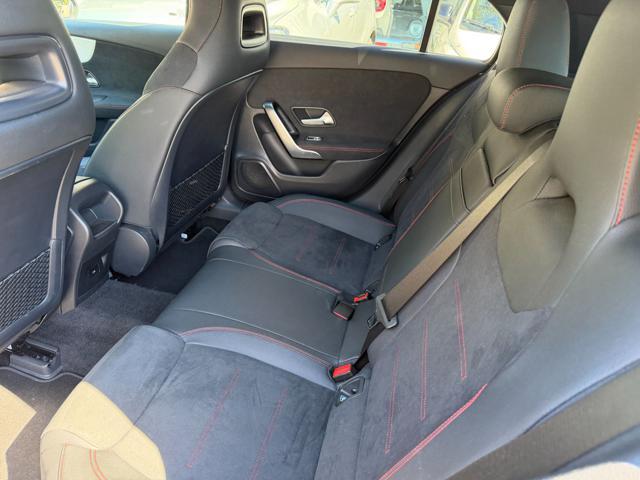 MERCEDES-BENZ A 180 d Automatic AMG Premium