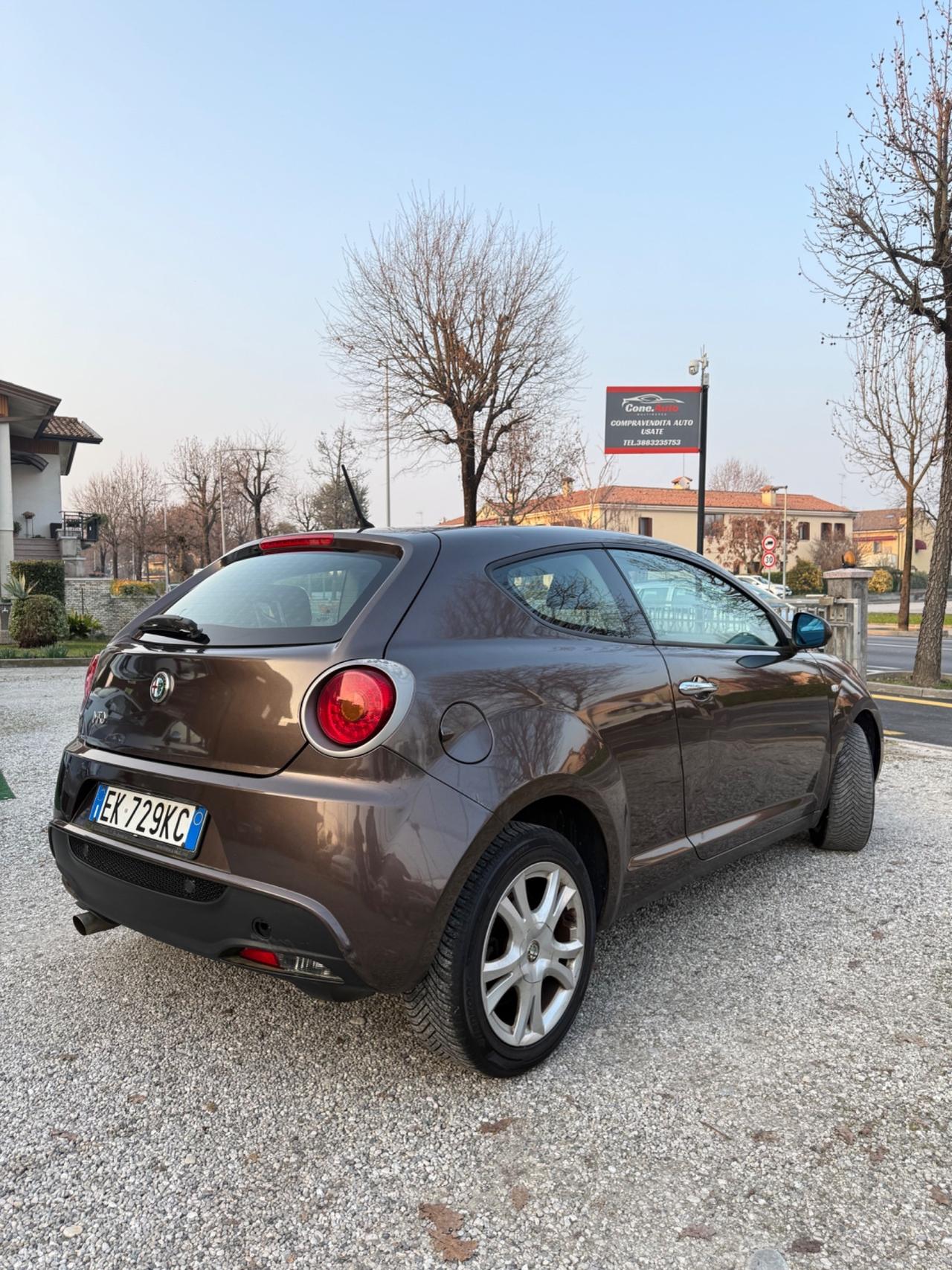 Alfa Romeo MiTo 1.4 105 CV M.air S&S Distinctive Sport Pack