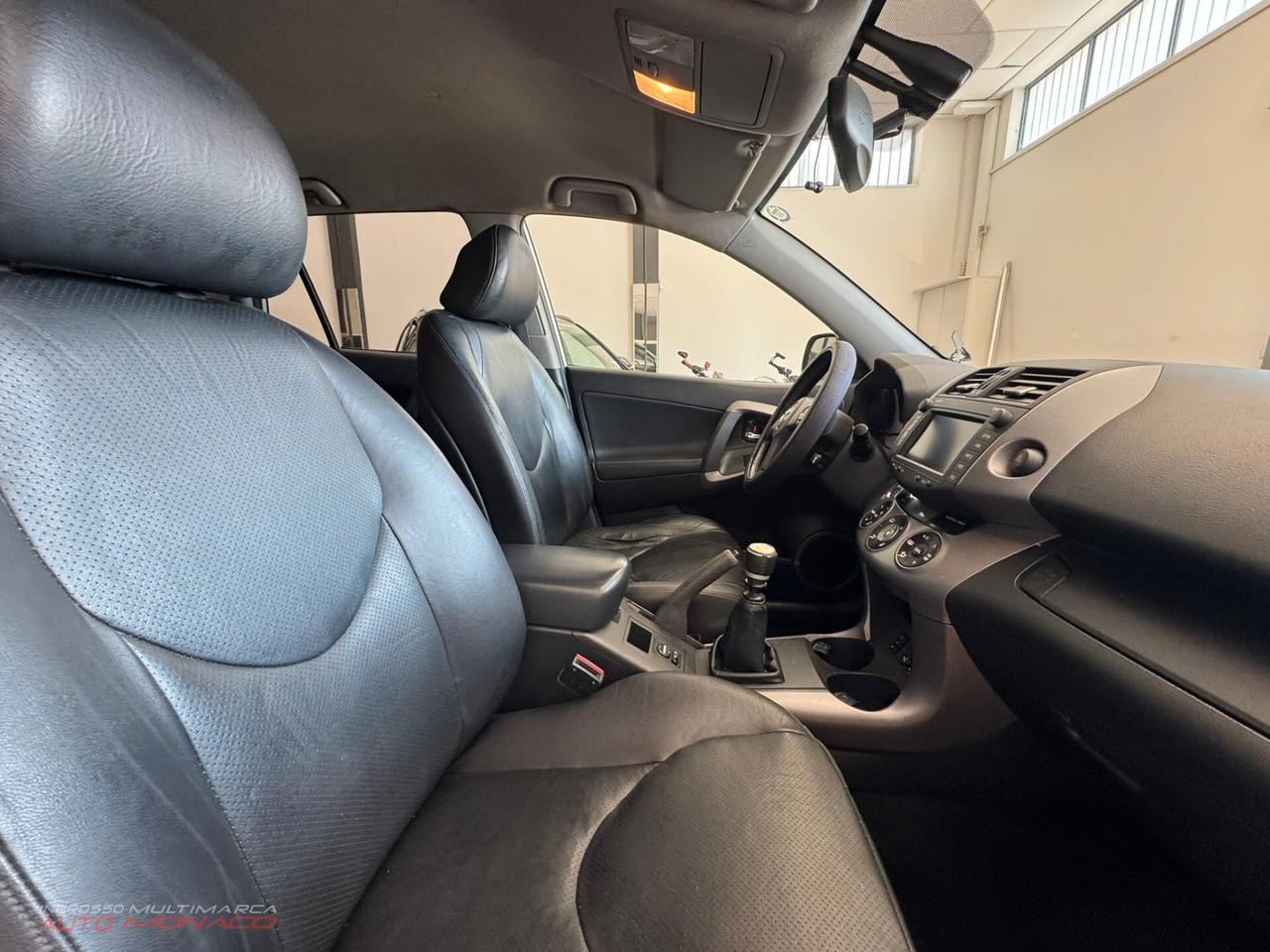 Toyota RAV 2.2 D-4D 177CV Luxury 2008