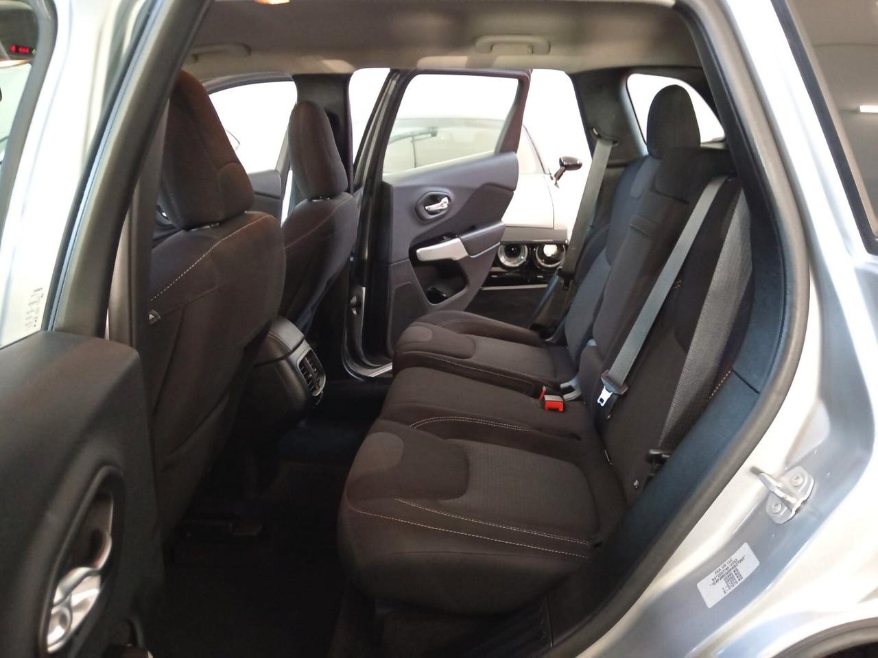 Jeep Nuova Cherokee 2184cc 186cv (136KW) 4X4