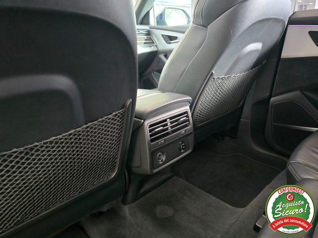 AUDI Q8 50 TDI 286 CV quattro tiptronic Sport + Tetto