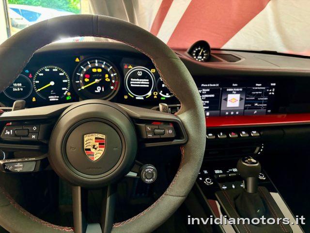 PORSCHE 992 GT3